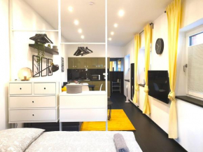 Cosy Studio with Private Parking